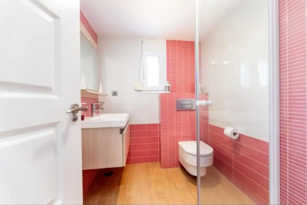 Bany de Casa o xalet en venda en Alhaurín de la Torre amb Aire condicionat, Calefacció i Parquet