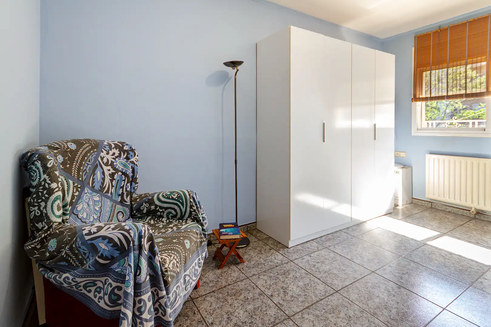 Habitación de Casa adosada en venta en Martorell con Calefacción, Jardín privado y Horno