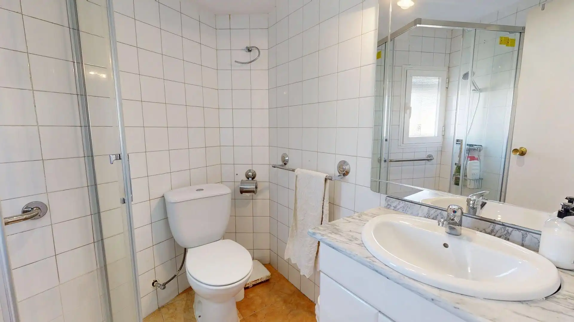 Casa o chalet en venta en Calle VAL DE LA CUEVA, Cadrete