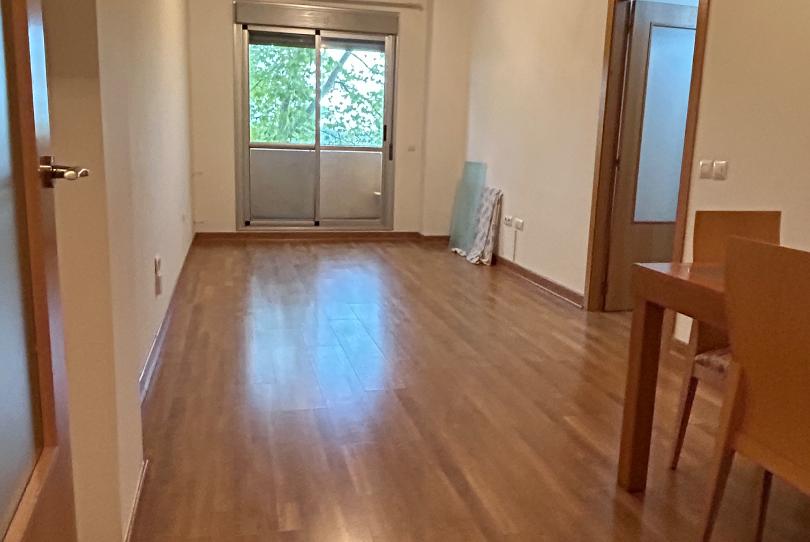 Foto 1 de Pis en venda a Calle Fernando Albarrán Ambel, 2, Carretera de Sevilla - Los Montitos, Badajoz