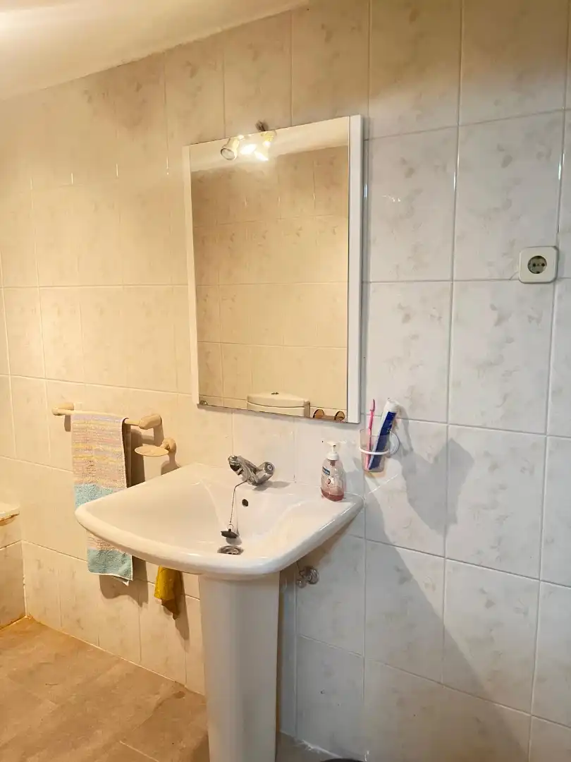 Baño de Casa o chalet de alquiler en Becerril de la Sierra con Aire acondicionado, Calefacción y Jardín privado