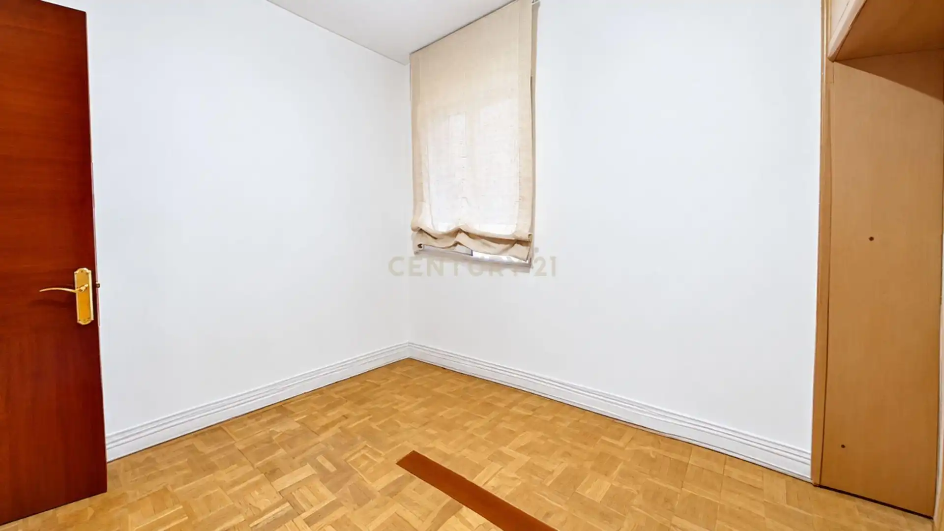 Dormitori de Apartament en venda en Málaga amb Aire condicionat i Rentadora