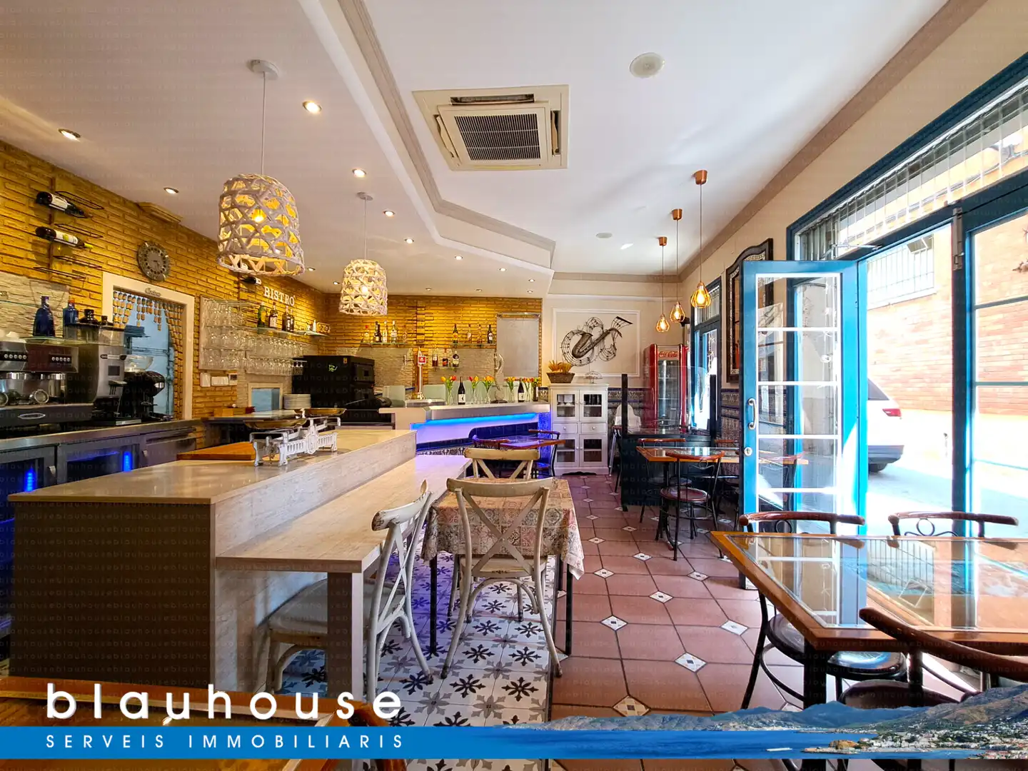 Local comercial en venta en Carrer de la Selva 1