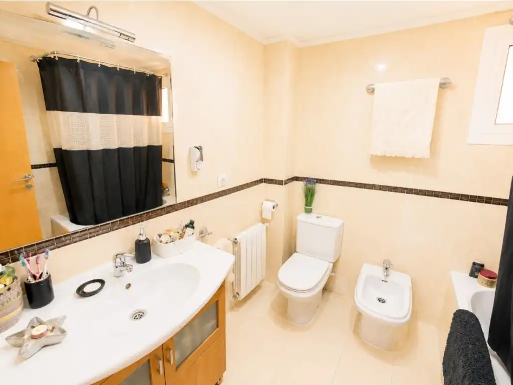 Bathroom of Flat for sale in Vilafranca del Penedès  with Heating and Balcony