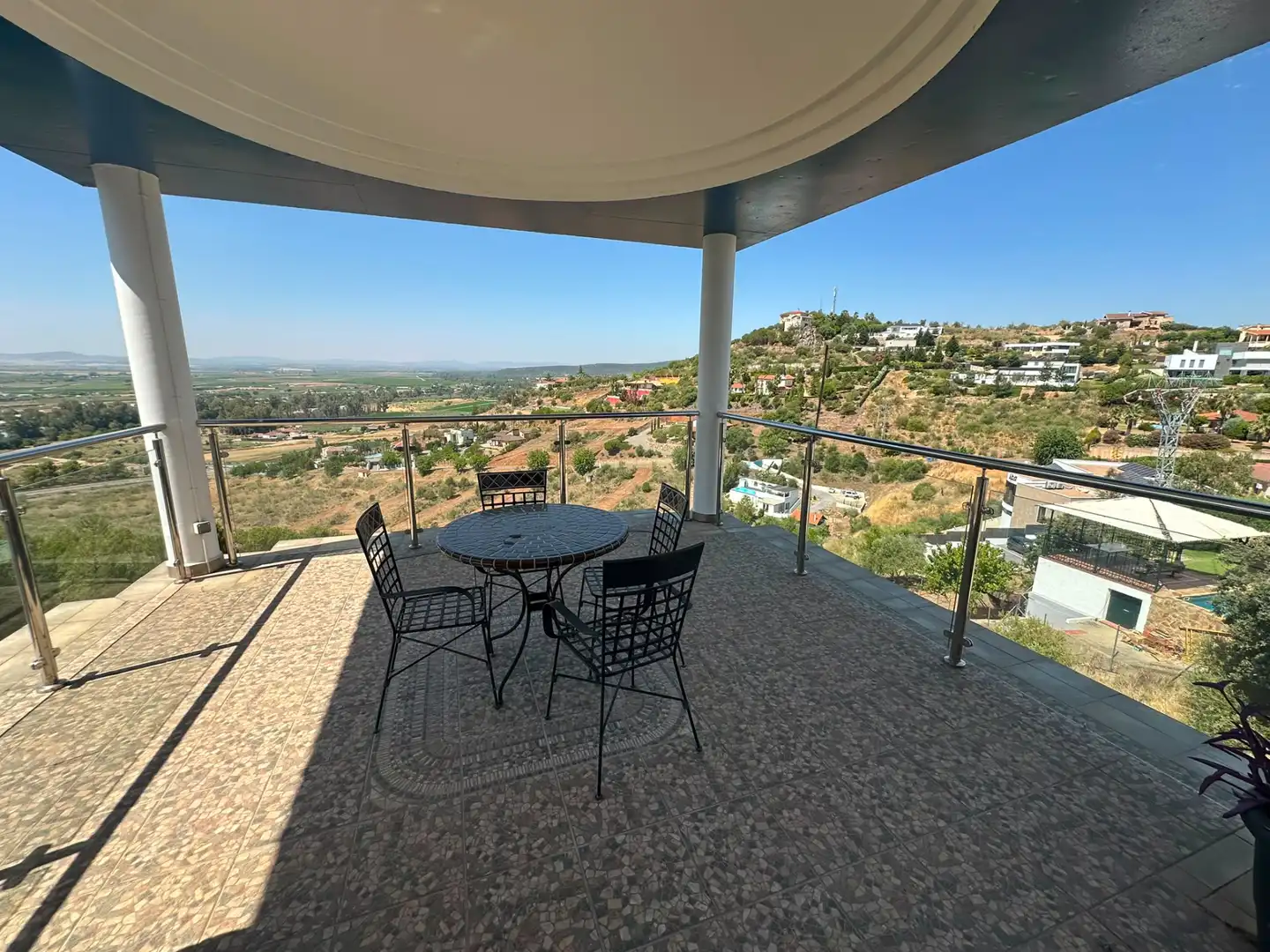 Chalet con piscina en venta en Medellín, imagen 2