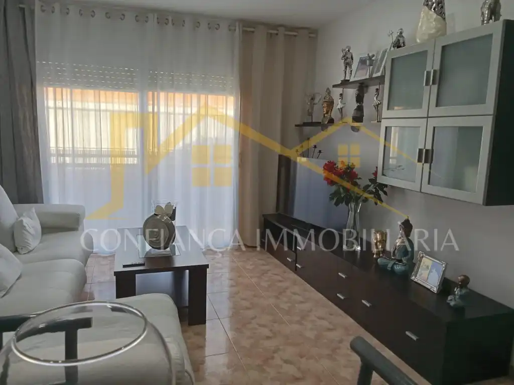 Piso en venta en La Llàntia