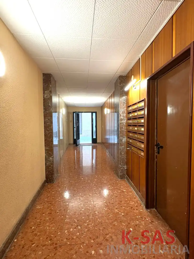 Geschaftsraum zur Miete in Esplugues de Llobregat
