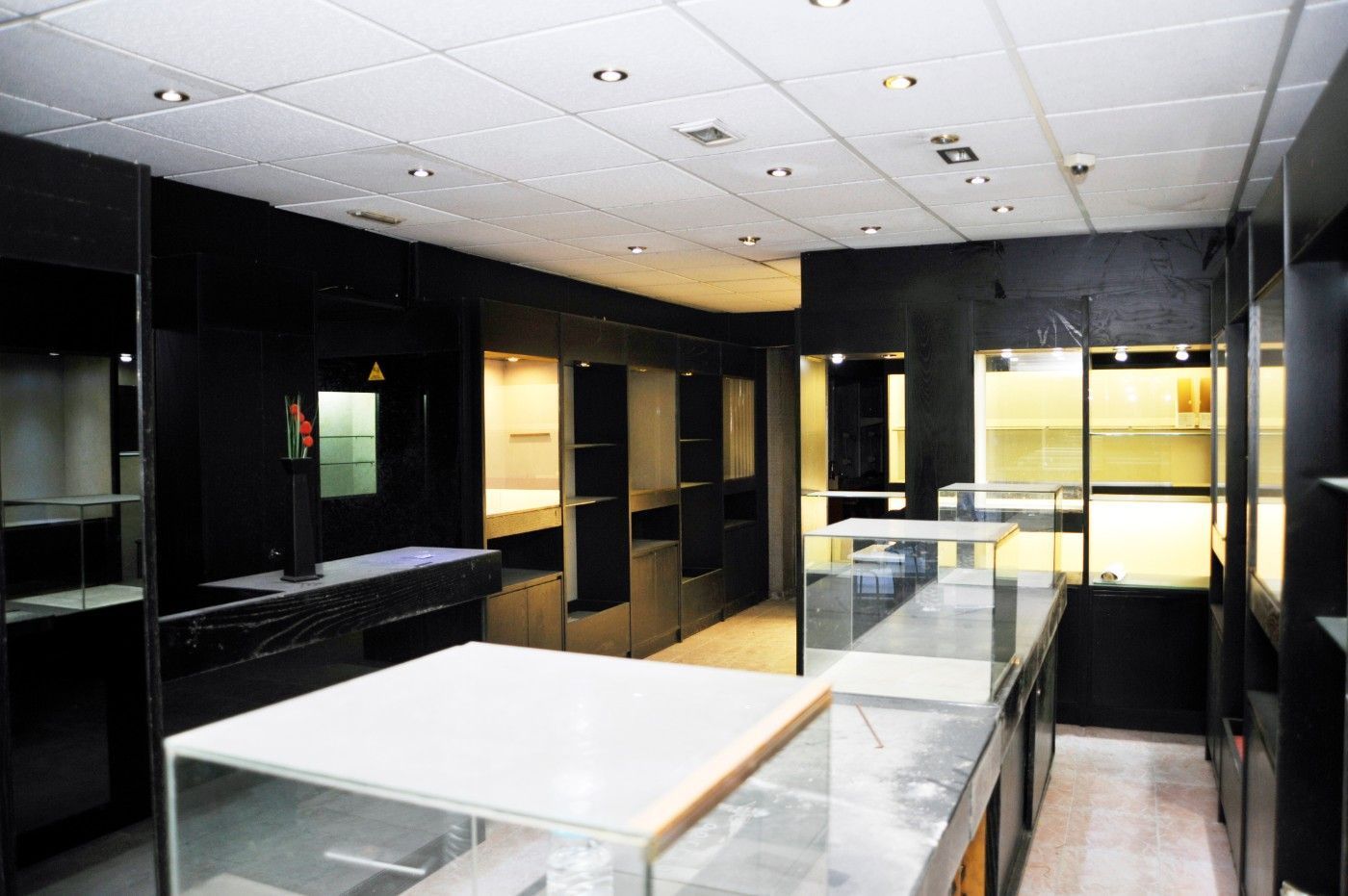 Local de lloguer en La Jonquera amb Moblat