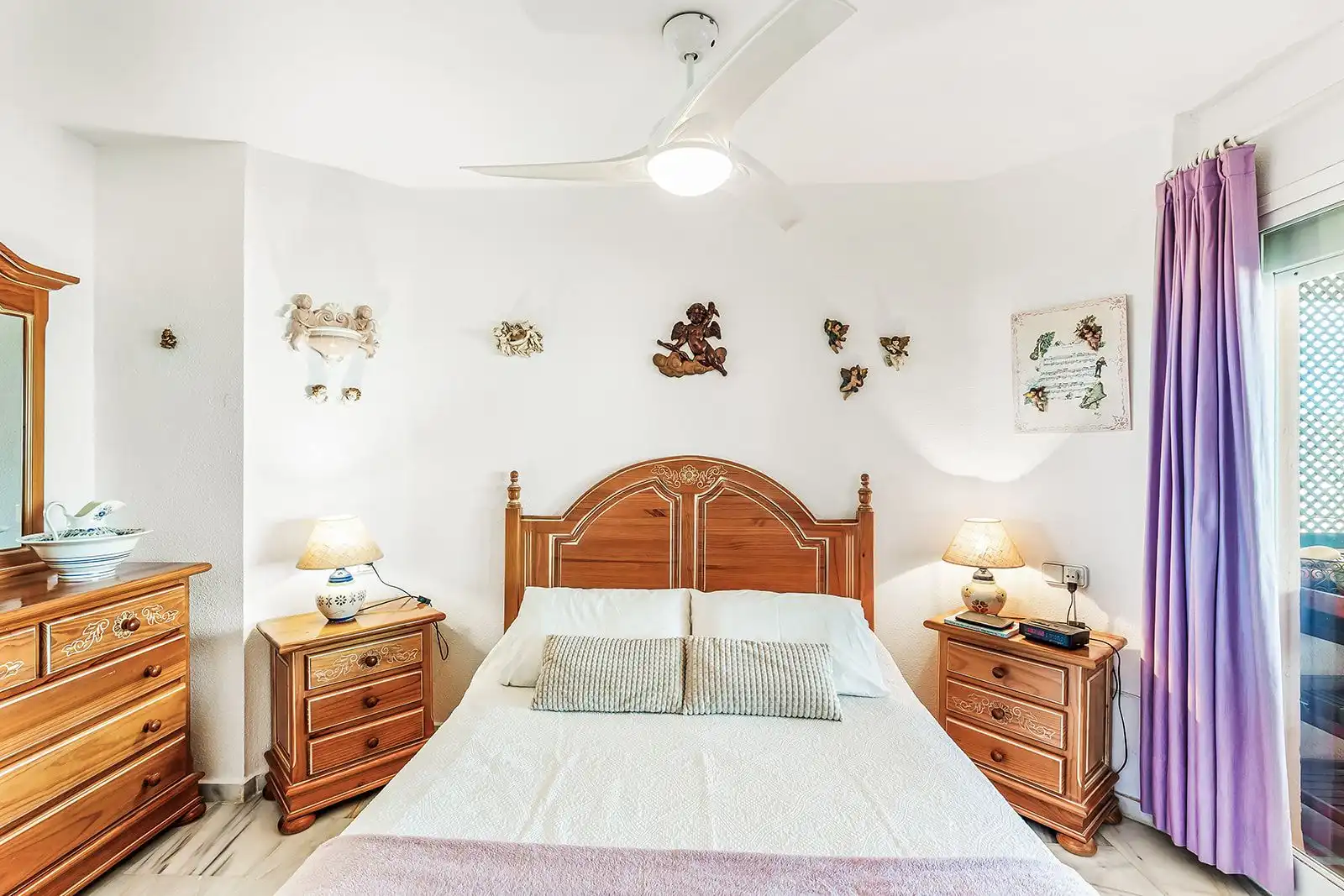 Dormitori de Apartament en venda en Mijas amb Terrassa, Moblat i Balcó