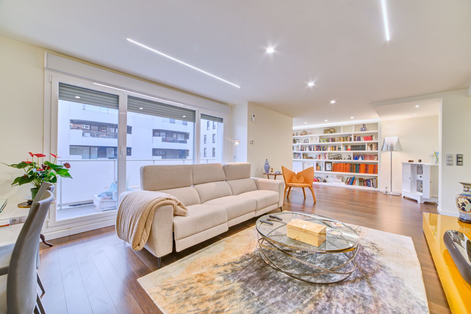 Living room of Flat for sale in  Pamplona / Iruña  with Heating, Terrace and Storage room
