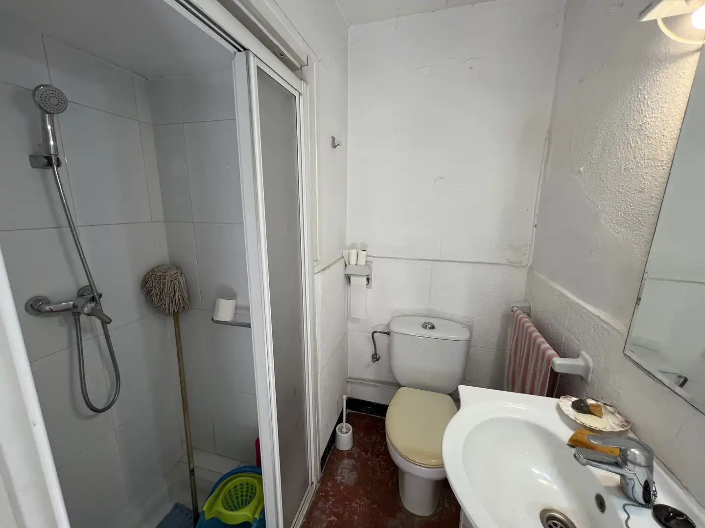 Baño de Finca rústica en venta en Esparreguera con Terraza, Trastero y Balcón