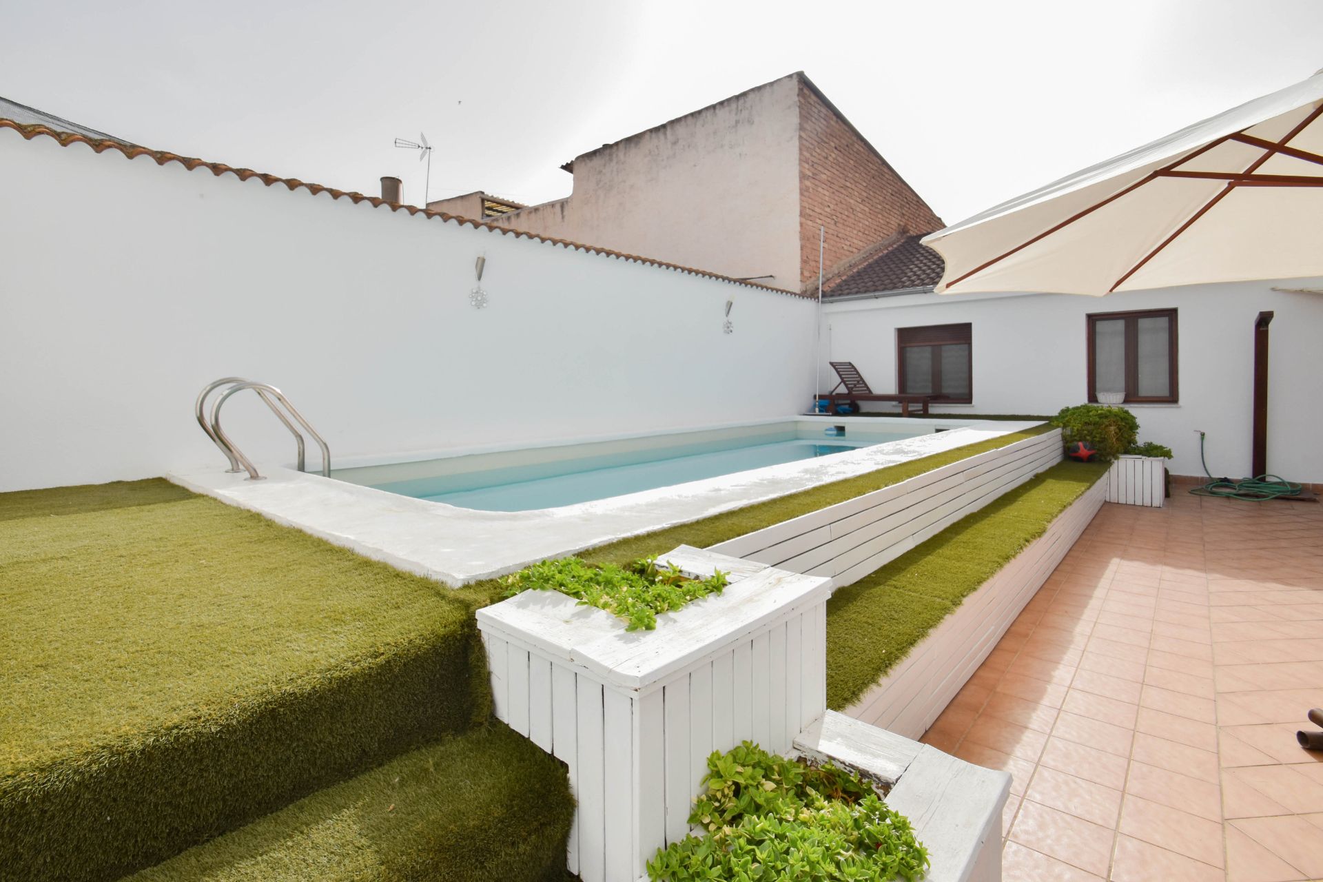 Swimming pool of House or chalet for sale in Chauchina  with Swimming Pool