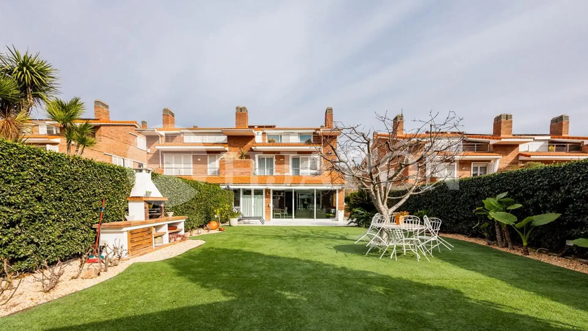 Jardín de Casa o chalet en venta en Alella con Aire acondicionado, Jardín privado y Terraza