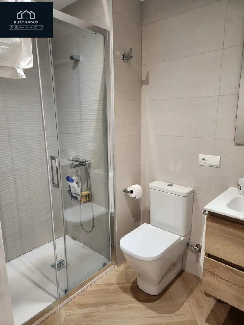 Bathroom of Flat for rent in Benidorm  with Heating, Terrace and Furnished
