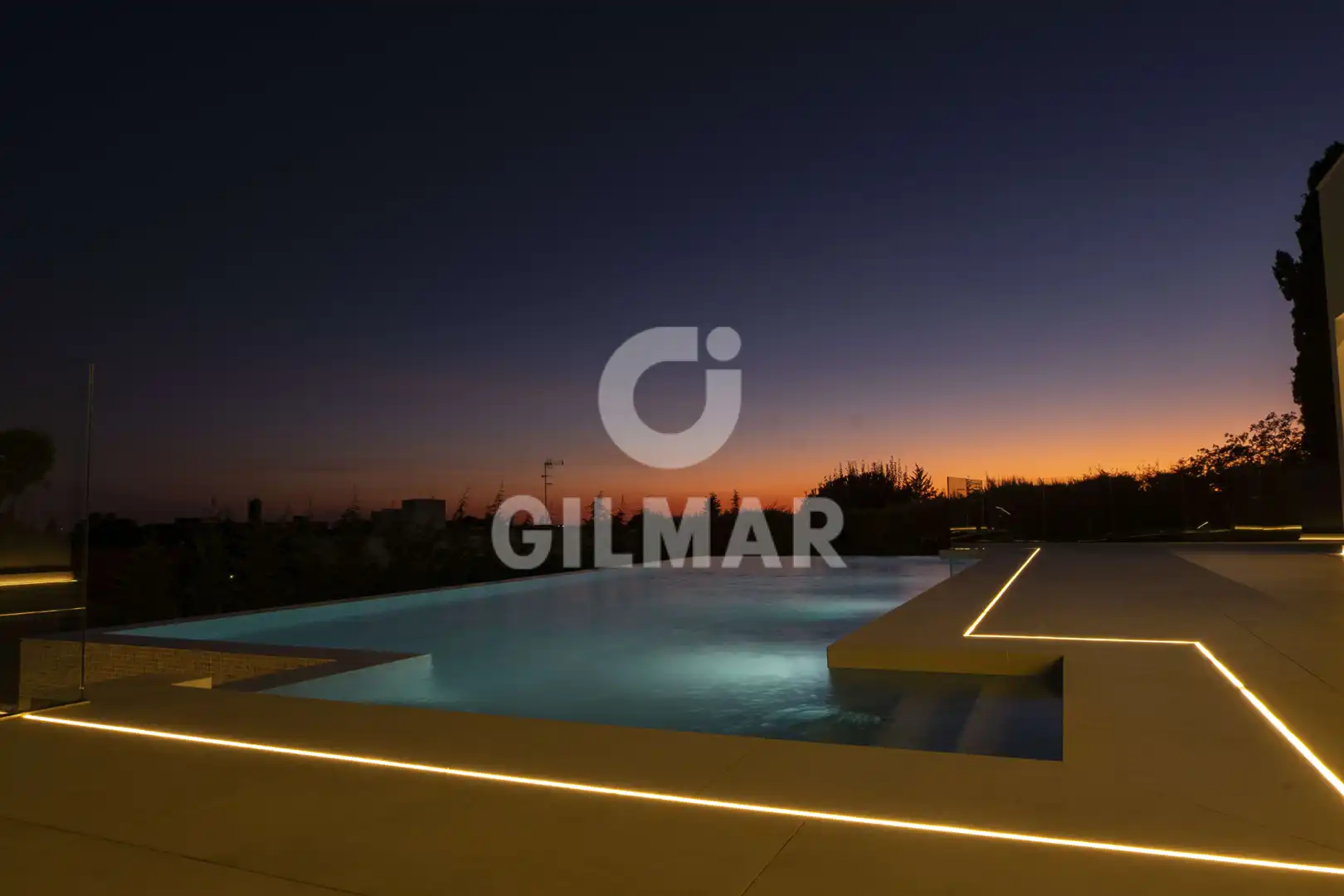 Chalet con piscina en venta en Club de Golf, imagen 5