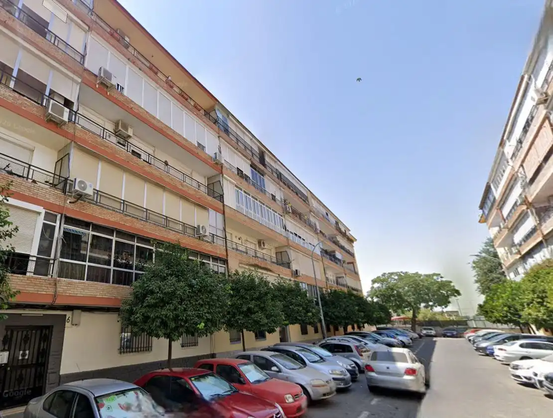 Vista exterior de Casa o xalet en venda en Sevilla