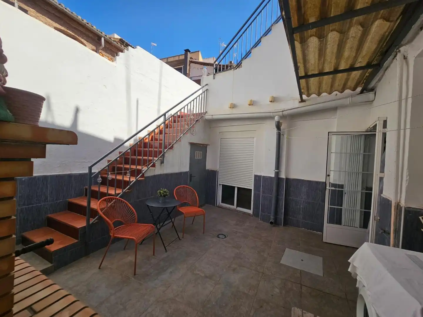 Terraza de Casa o chalet en venta en Sagunto / Sagunt con Calefacción, Terraza y Trastero