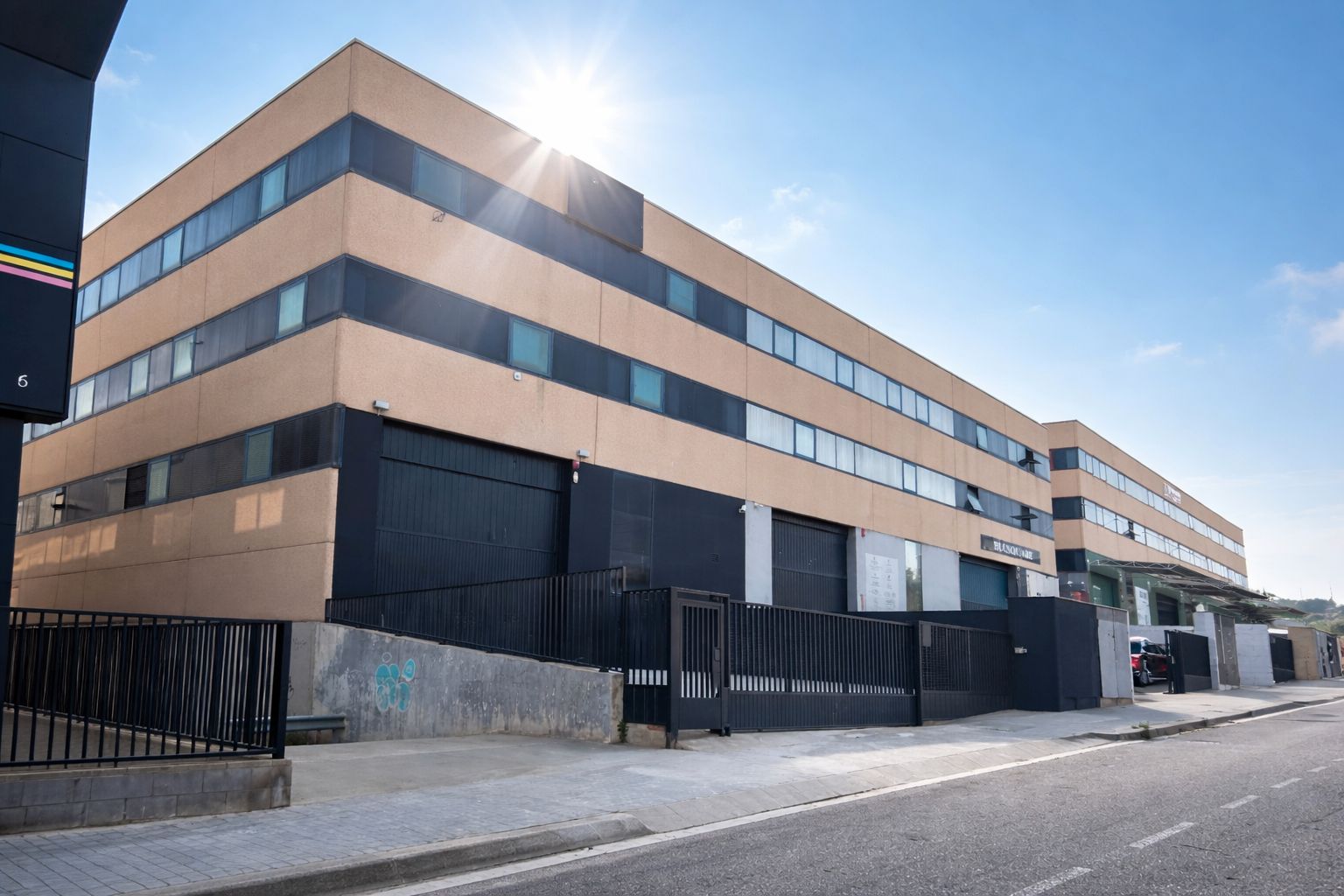 Industrial buildings to rent in Carrer de la Tècnica, 6, Montigalà