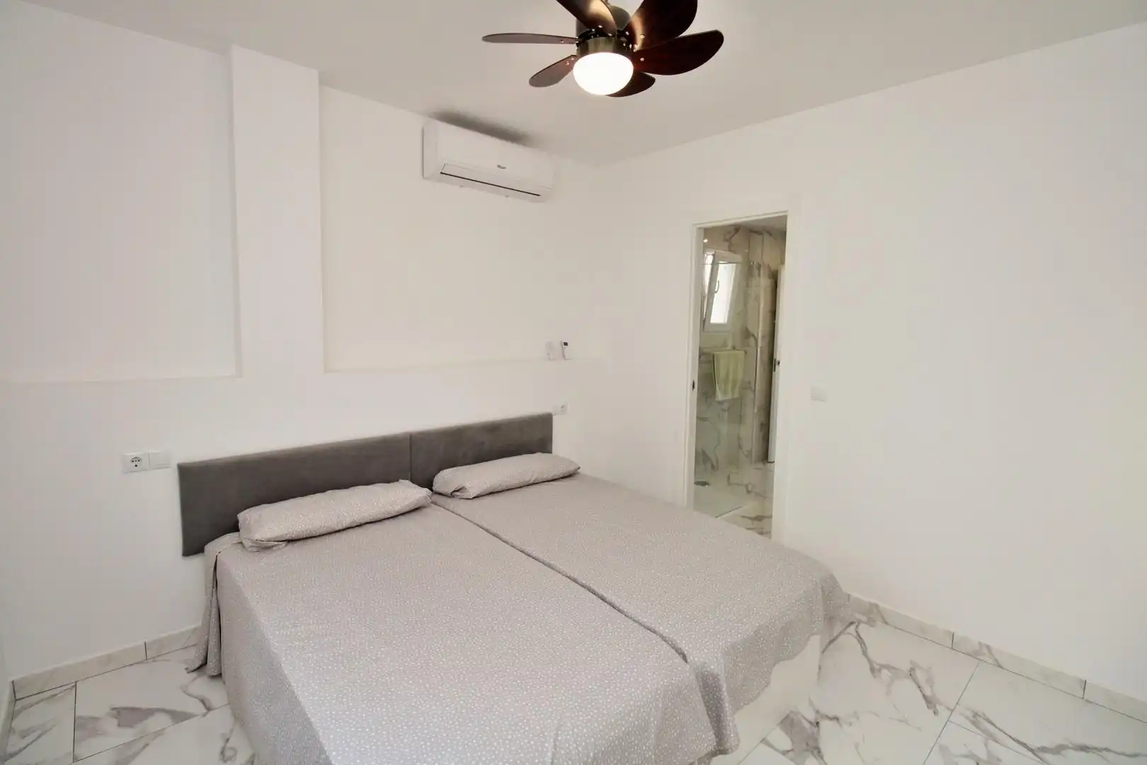 Apartament amb piscina en venda a Orihuela Costa, imagen 12