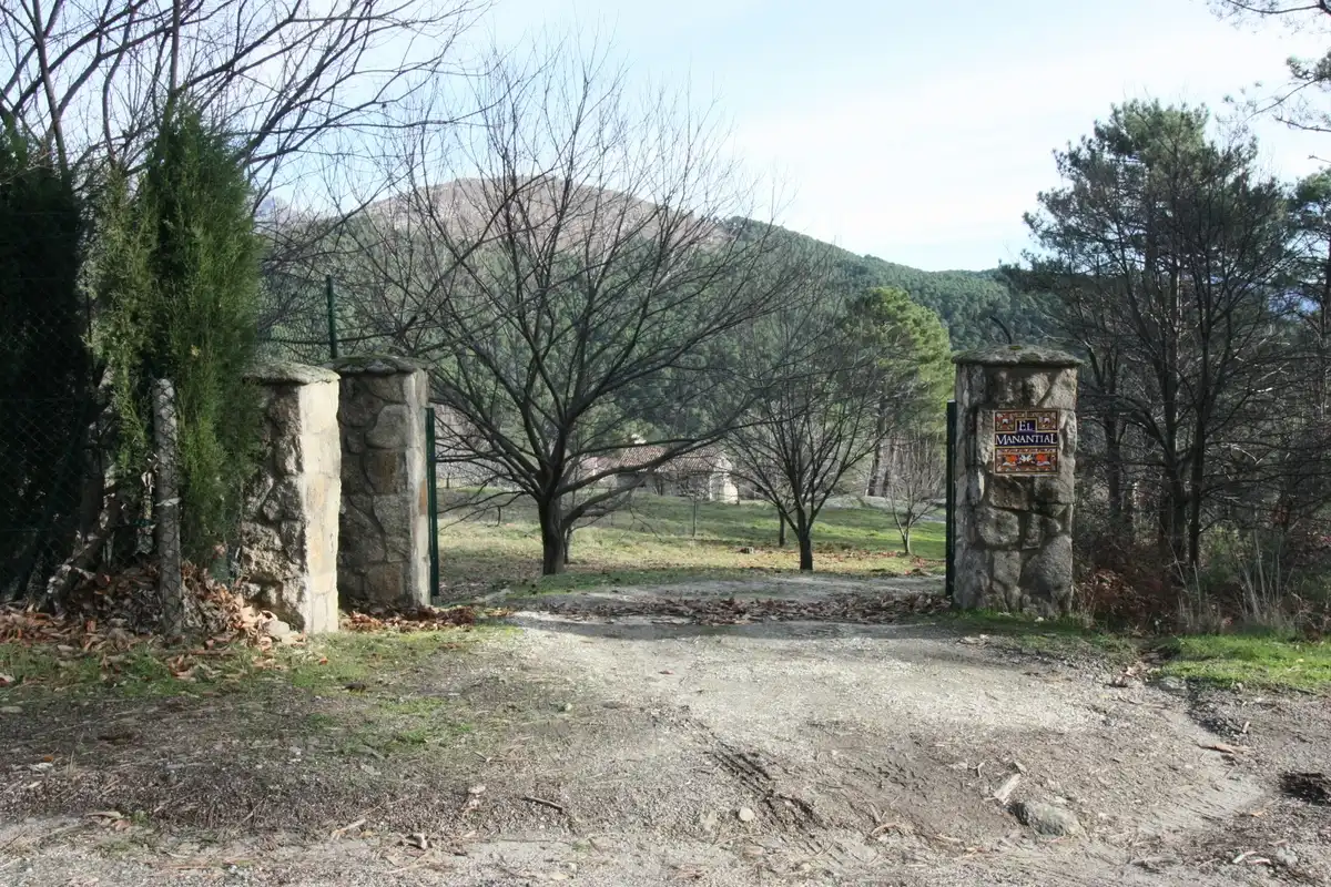 Country homes for sale in Guisando  with Heating, Private garden and Terrace