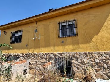 Chalet con jardín en venta en Calle las Tejoneras