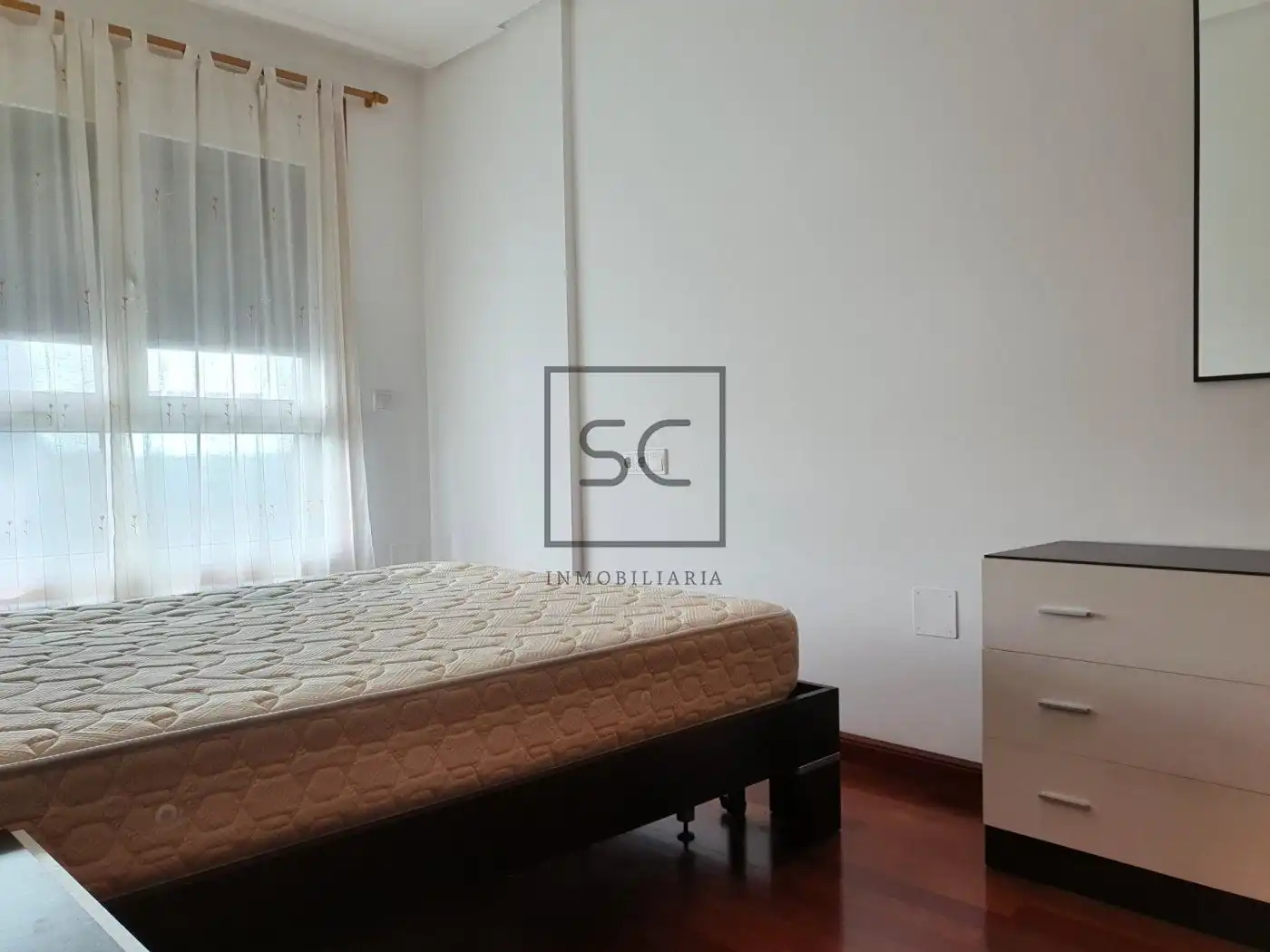 Apartamento de alquiler en Porta Nova