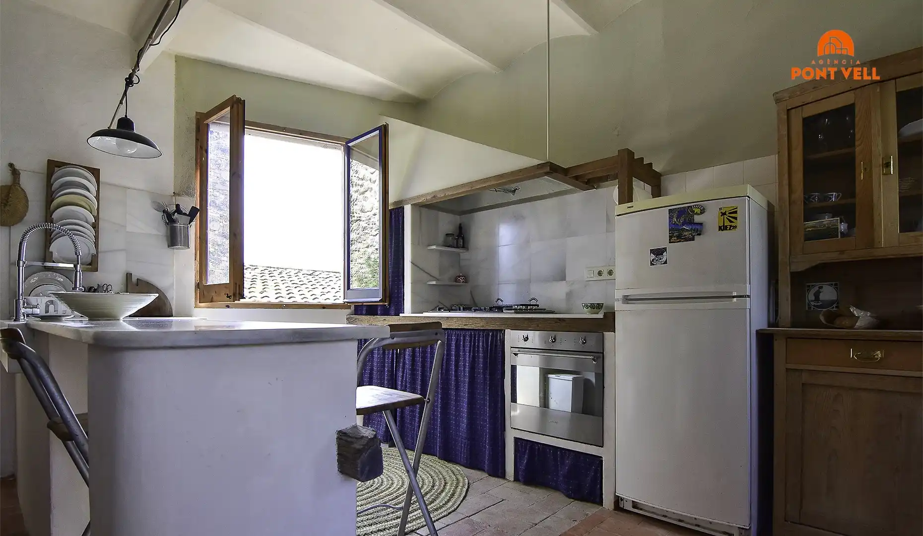 Cocina de Finca rústica de alquiler en Rupià con Terraza y Amueblado