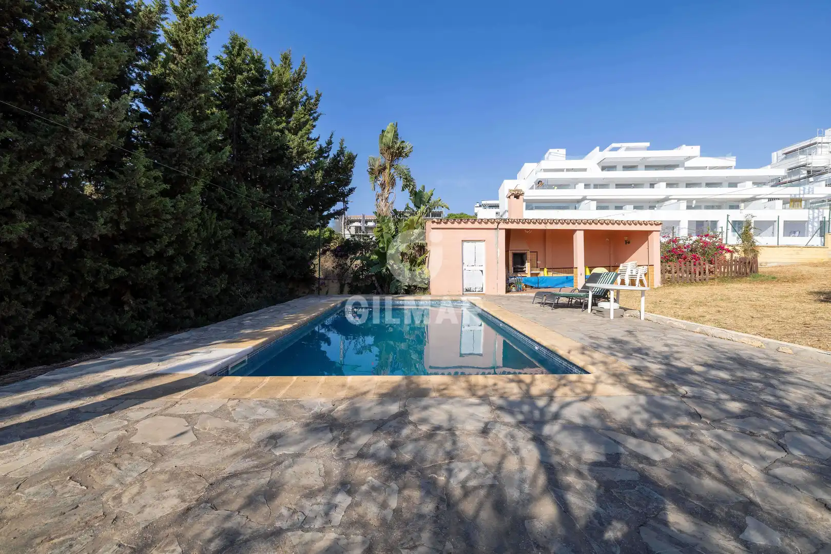 Exterior view of Houses for sale in Estepona  with Heating, Private garden and Swimming Pool