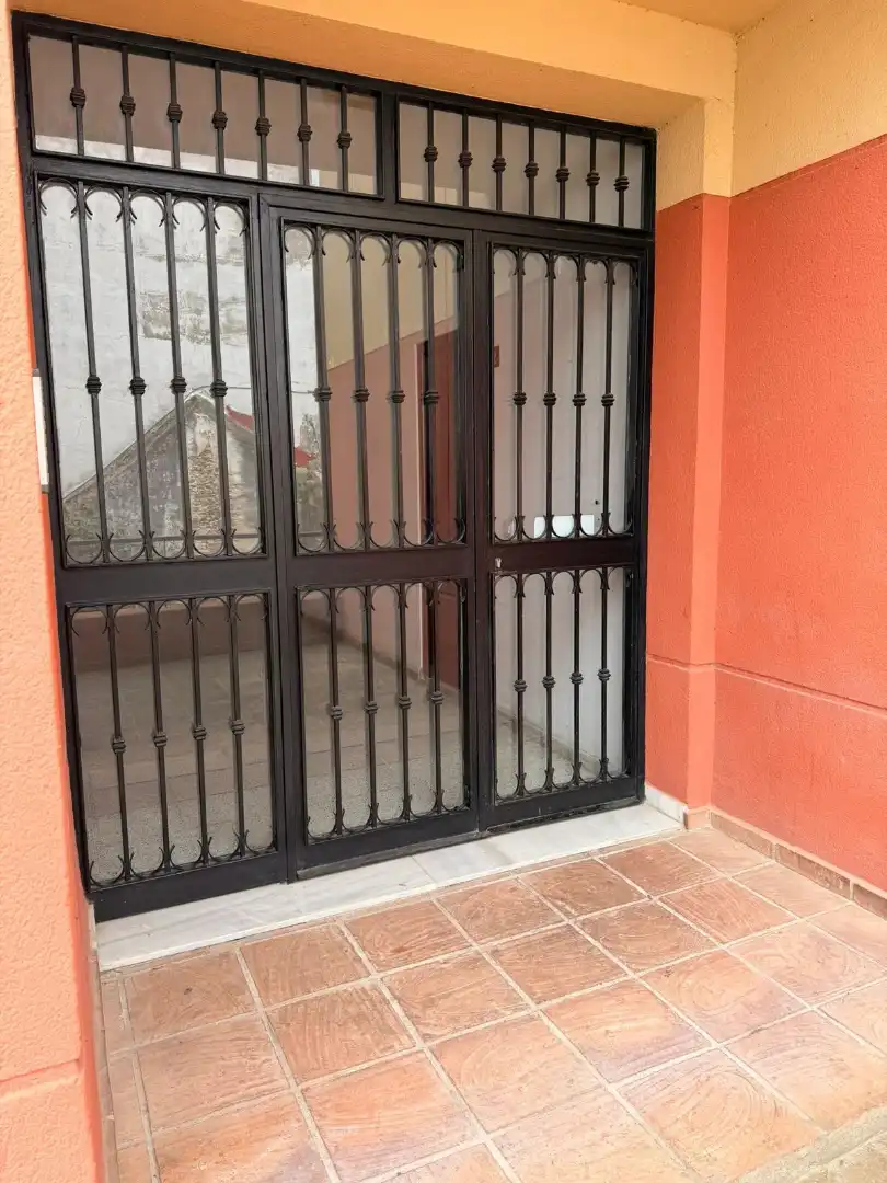 Piso en venta en Algeciras con Aire acondicionado, Parquet y Terraza