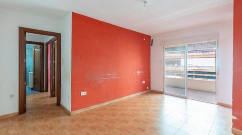 Foto 4 de Piso en venta en Calle Almuñecar, 4, Barrio de Zaidín, Granada Capital