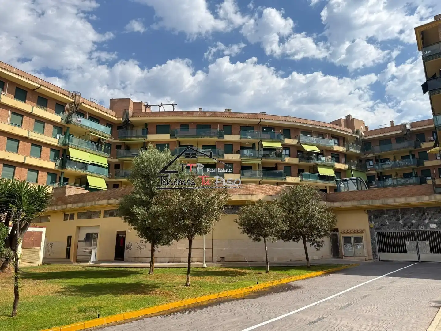 Vista exterior de Apartamento en venta en Benicarló con Terraza, Trastero y Amueblado