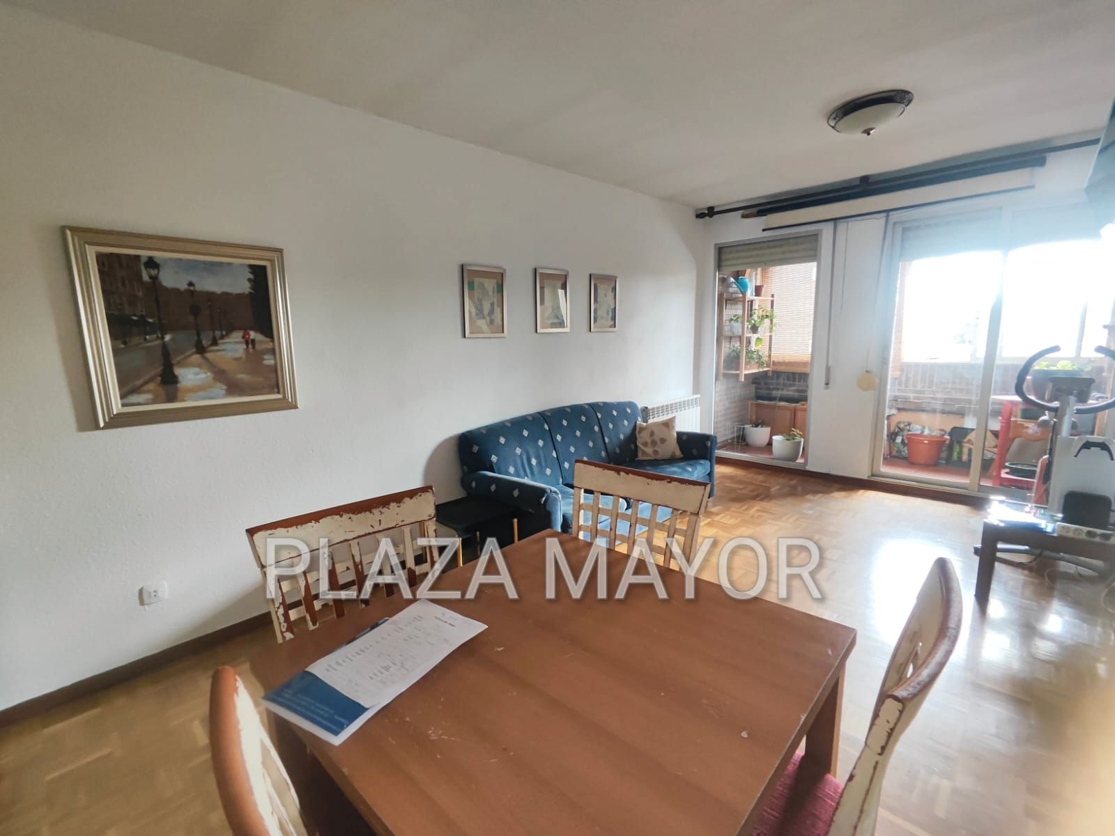Wohnzimmer von Wohnung zum Verkauf in Salamanca Capital mit Heizung, Parkett und Balkon