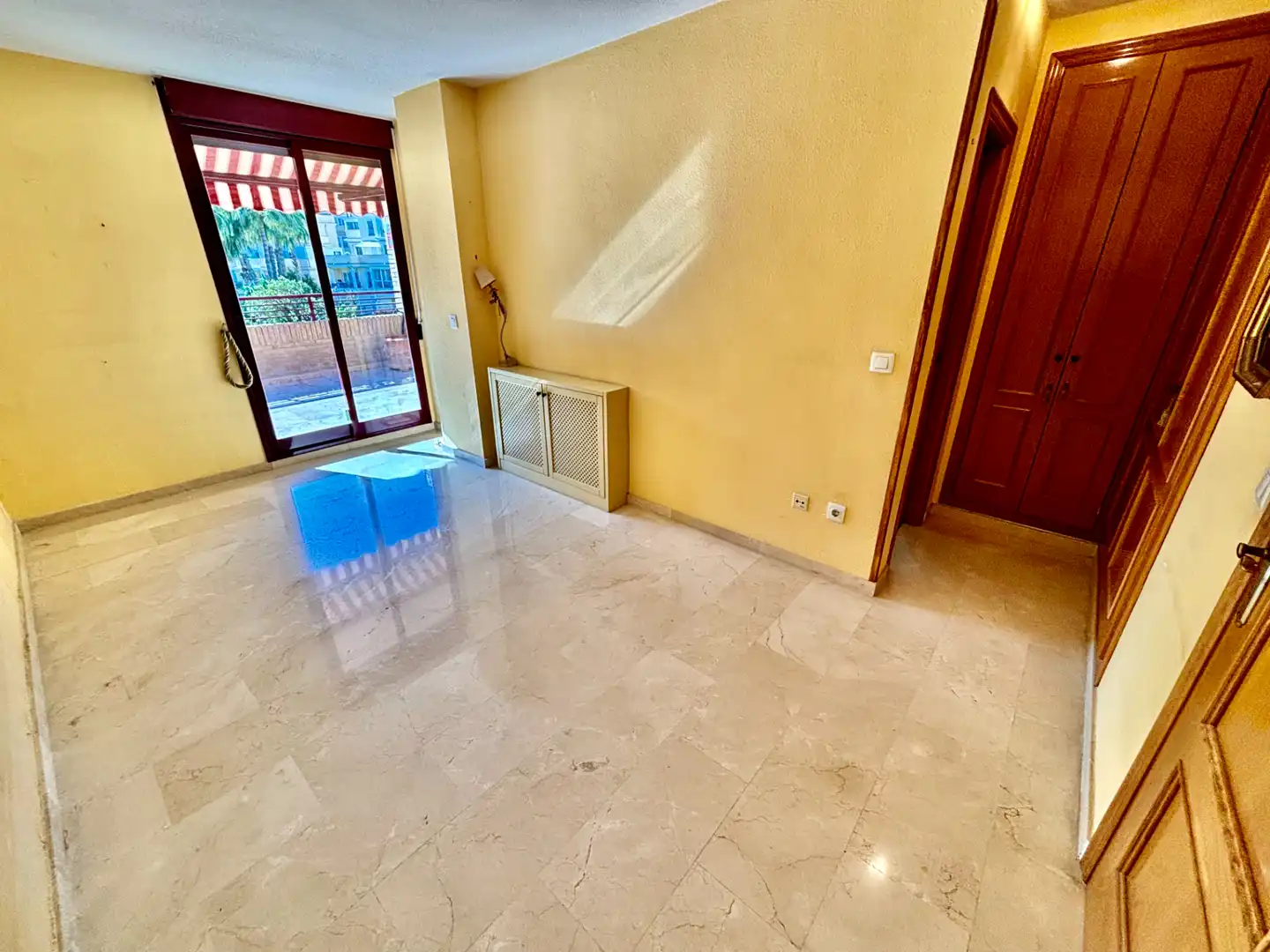 Sala de estar de Piso en venta en Alicante / Alacant con Aire acondicionado, Calefacción y Terraza