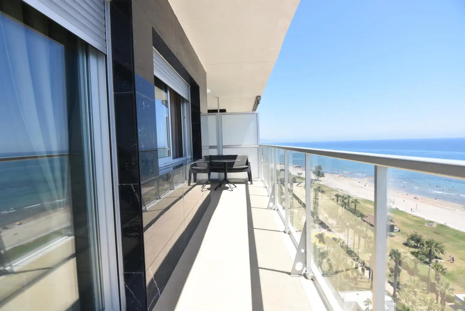 Balcony of Flat for sale in Oropesa del Mar / Orpesa  with Air Conditioner, Heating and Private garden
