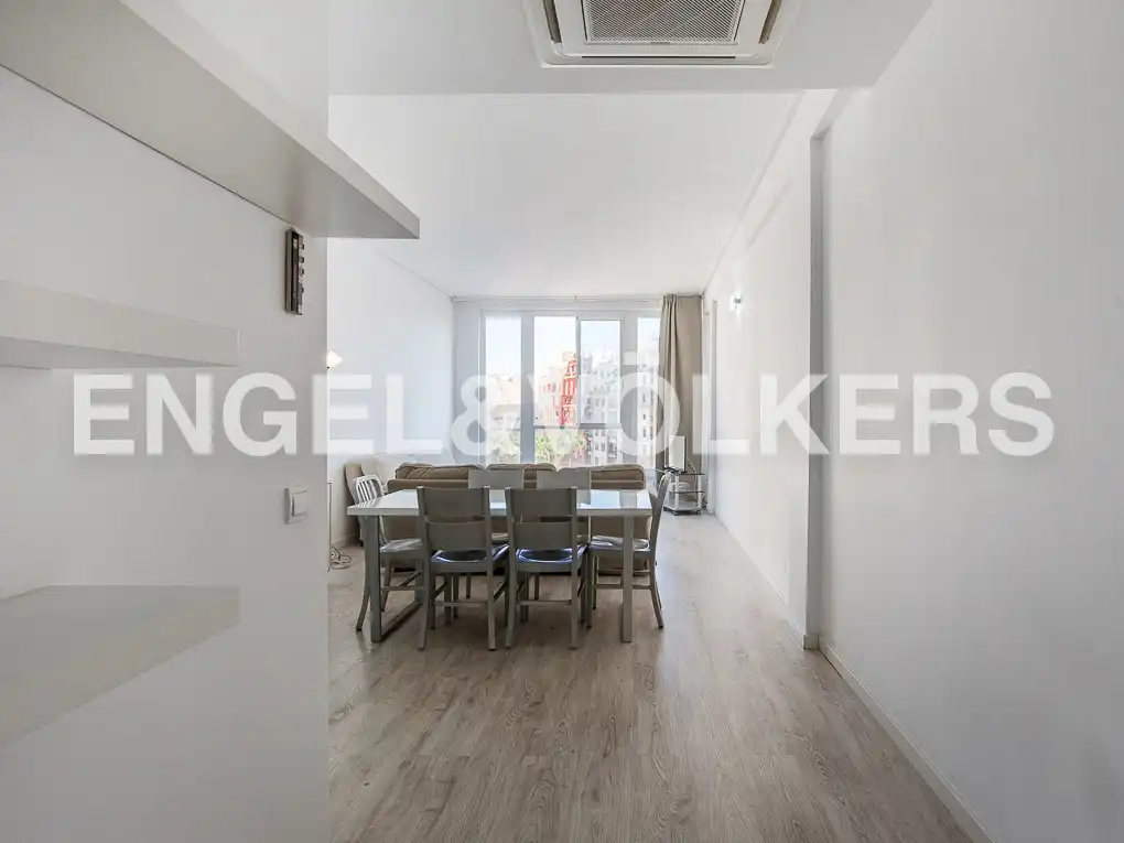 Vista exterior de Piso de alquiler en Valencia con Aire acondicionado, Calefacción y Balcón