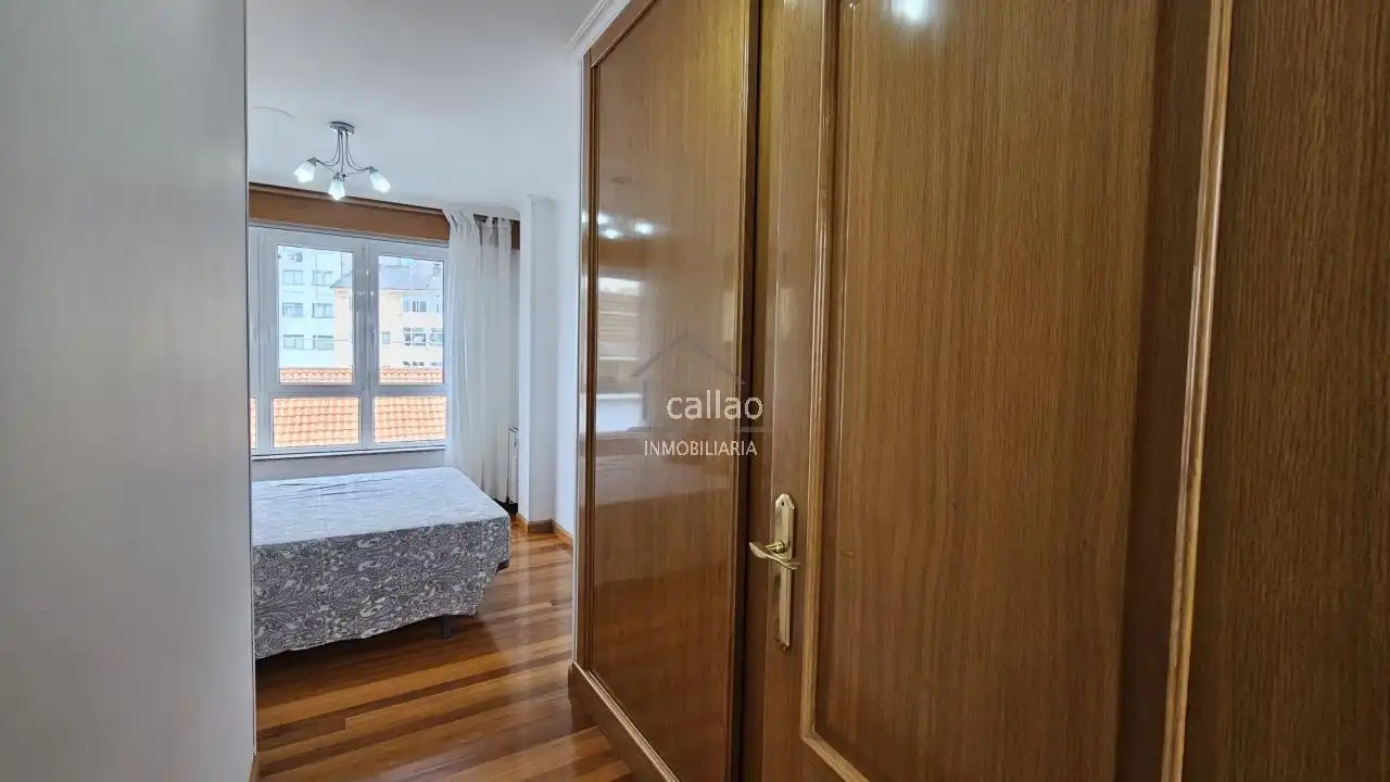 Habitación de Piso de alquiler en Ferrol con Calefacción, Trastero y Amueblado