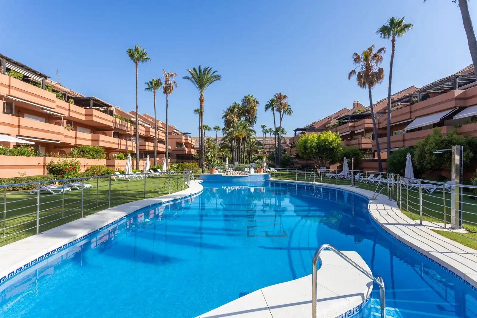 Wohnung mit Pool zum Verkauf in Calle Isabel Clara Eugenia 357, imagen 35