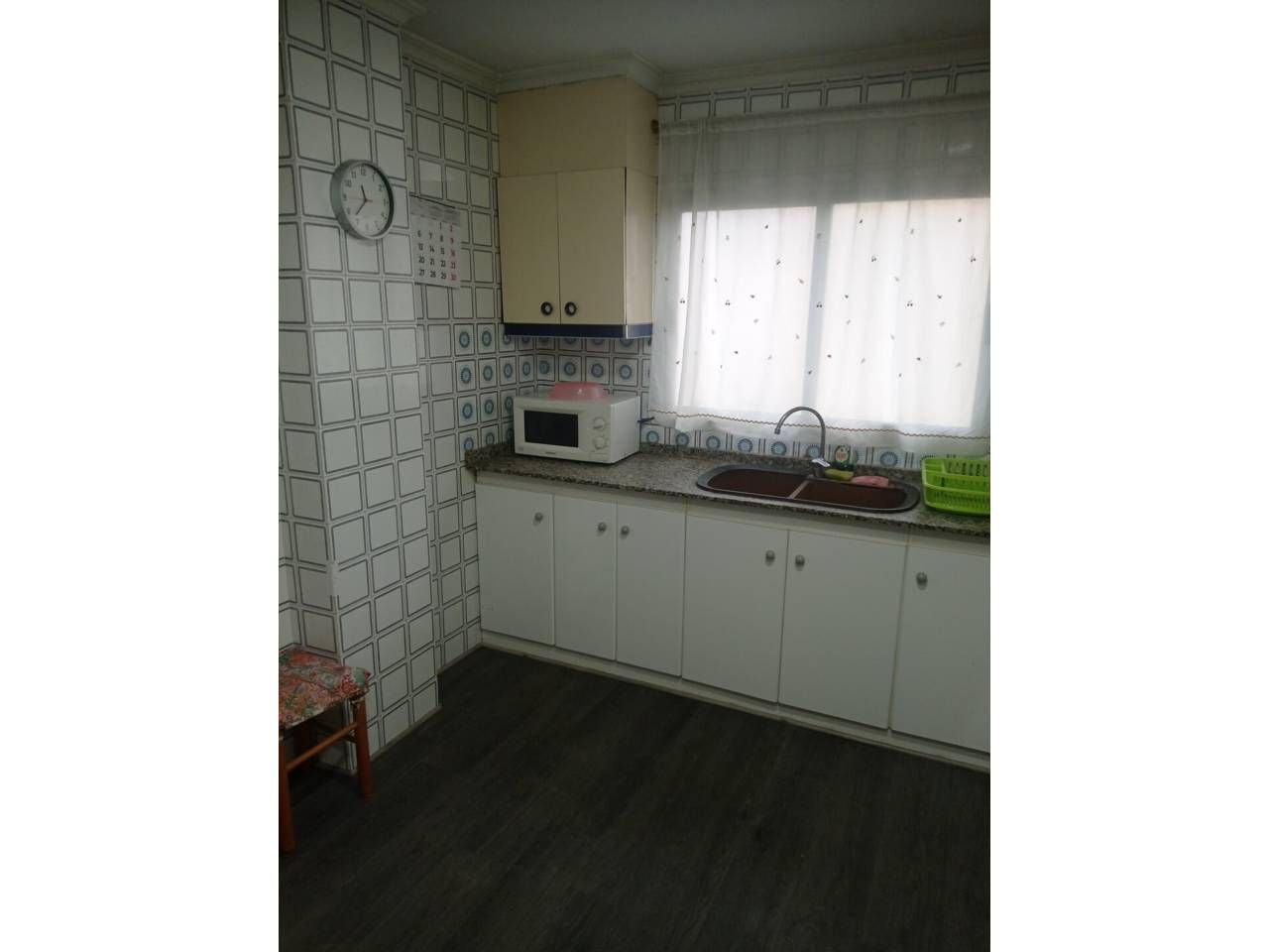 Cocina de Piso en venta en Castellón de la Plana / Castelló de la Plana con Amueblado, Balcón y Alarma
