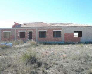 Vista exterior de Edifici en venda en Jumilla