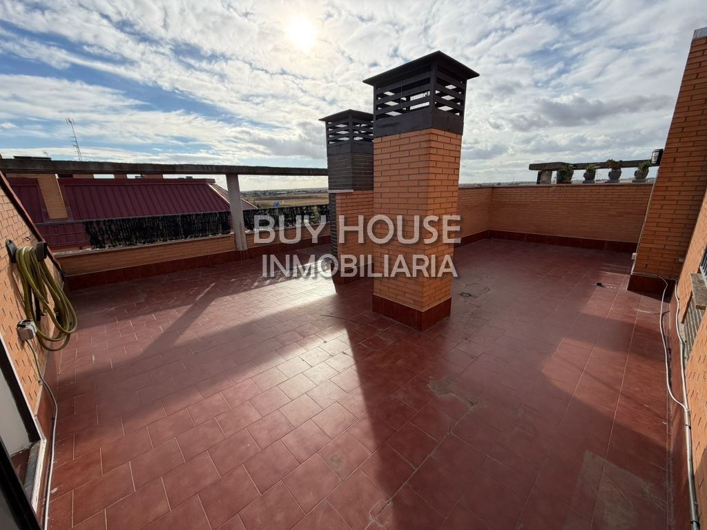 Terrassa de Pis en venda en Parla