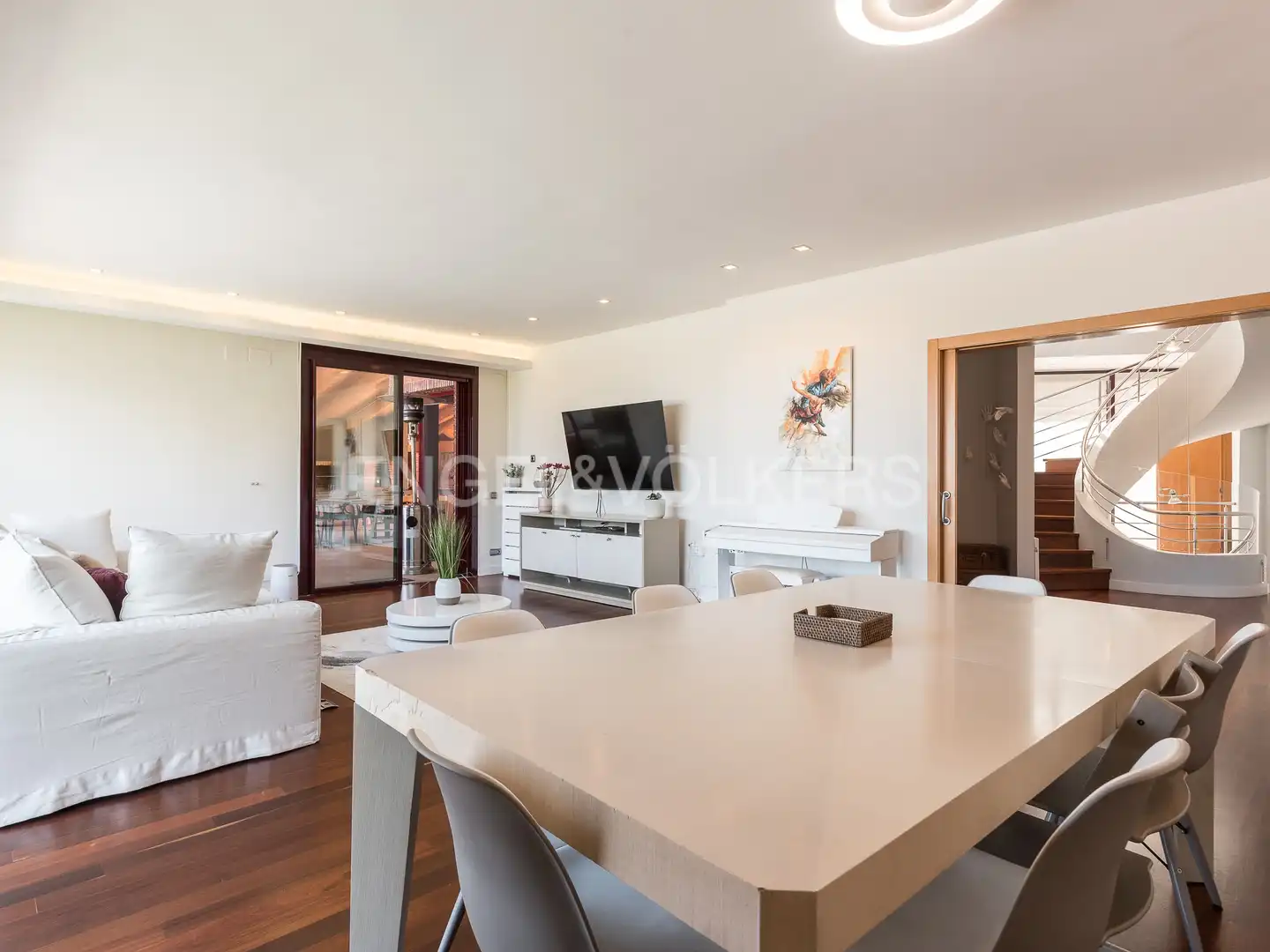 Living room of Houses for rent in Castelldefels  with Air Conditioner, Heating and Private garden