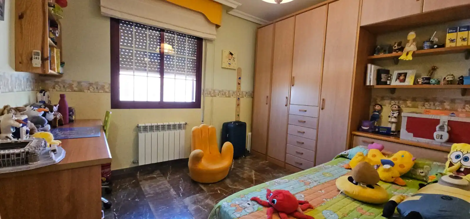 Dormitori de Casa o xalet en venda en Puertollano amb Aire condicionat, Calefacció i Jardí privat