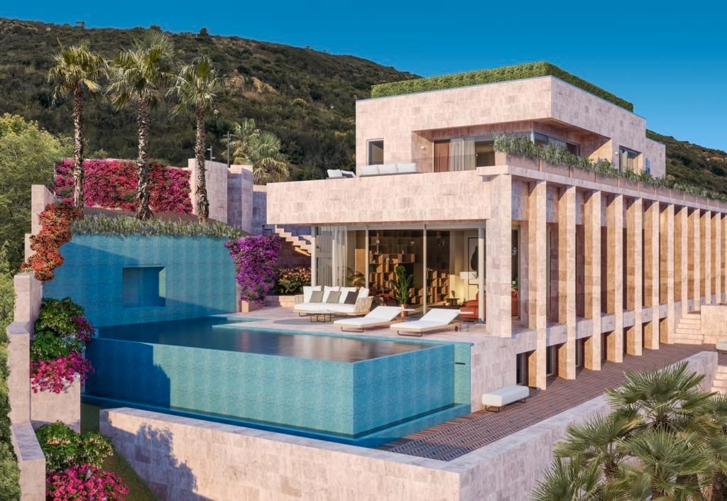 Swimming pool of House or chalet for sale in Sotogrande  with Air Conditioner, Private garden and Terrace