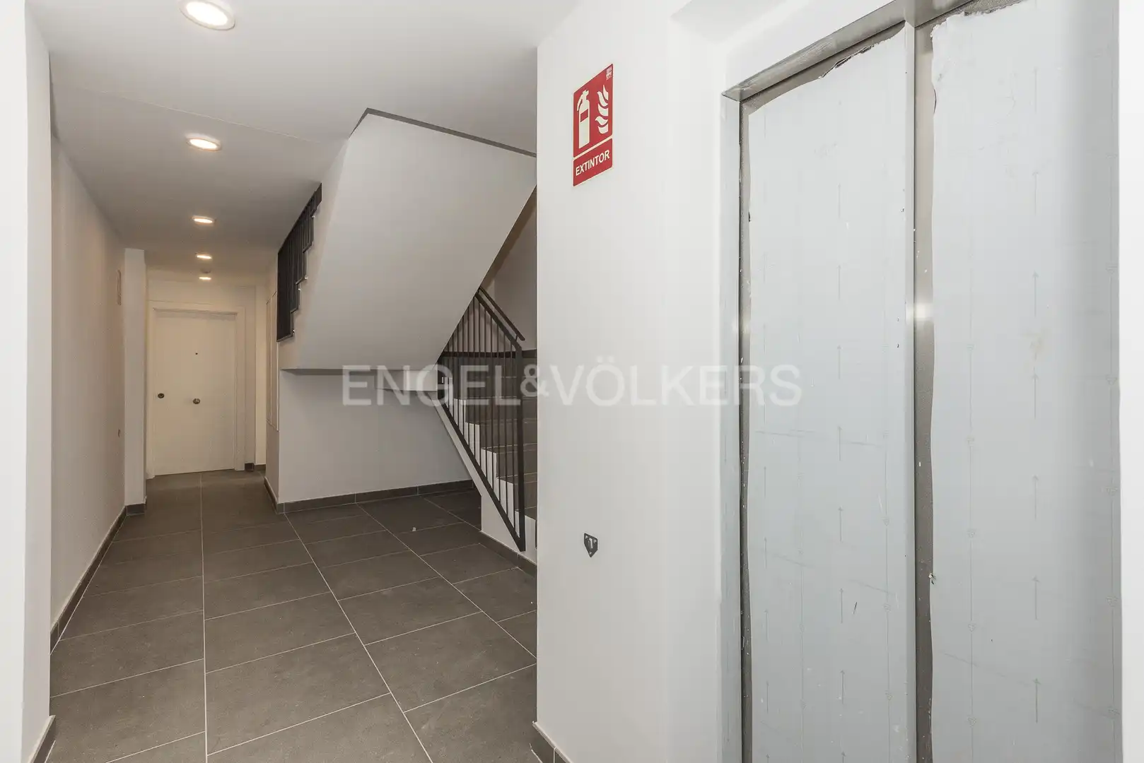 Flat for sale in Cubelles  with Air Conditioner, Heating and Terrace