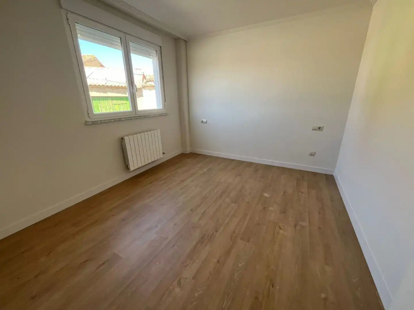 Habitación de Ático en venta en Encinas de Abajo con Calefacción