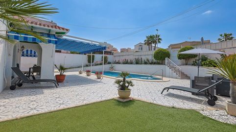 Foto 5 de Casa o xalet en venda a Calle Calle Bahía, Los Arenales del Sol, Elche / Elx