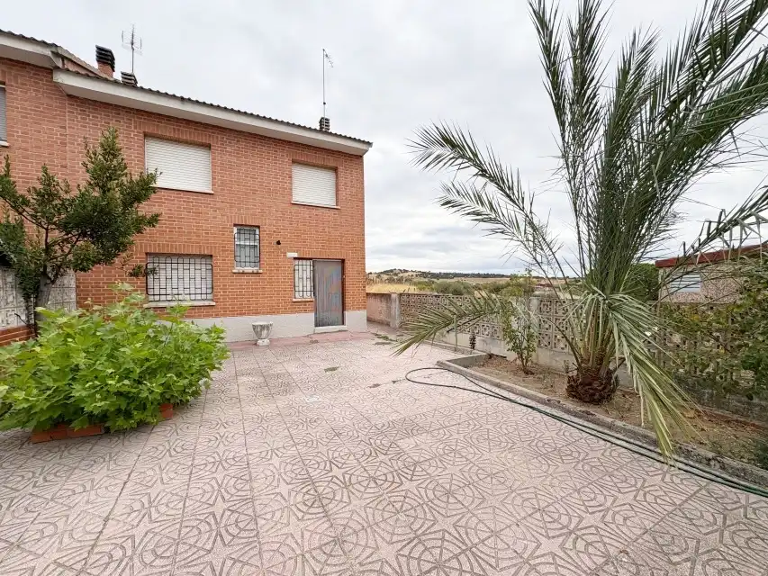 Chalet en venta en Calle San Isidro, imagen 3