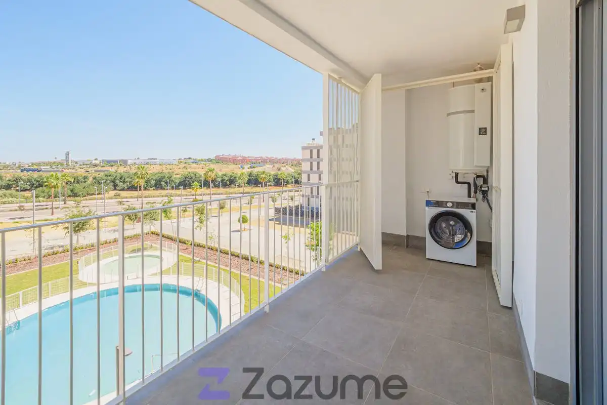 Terrasse von Wohnung zur Miete in Dos Hermanas mit Klimaanlage, Heizung und Privatgarten
