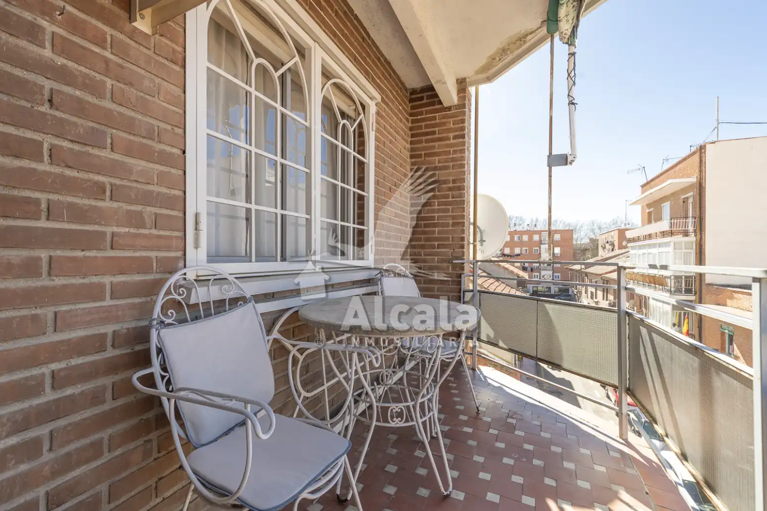 Terraza de Piso en venta en Alcalá de Henares con Calefacción y Terraza