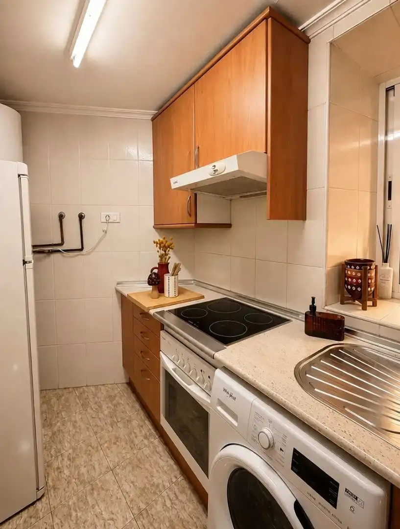 Küche von Wohnung zur Miete in Madrid mit Klimaanlage, Heizung und Möbliert